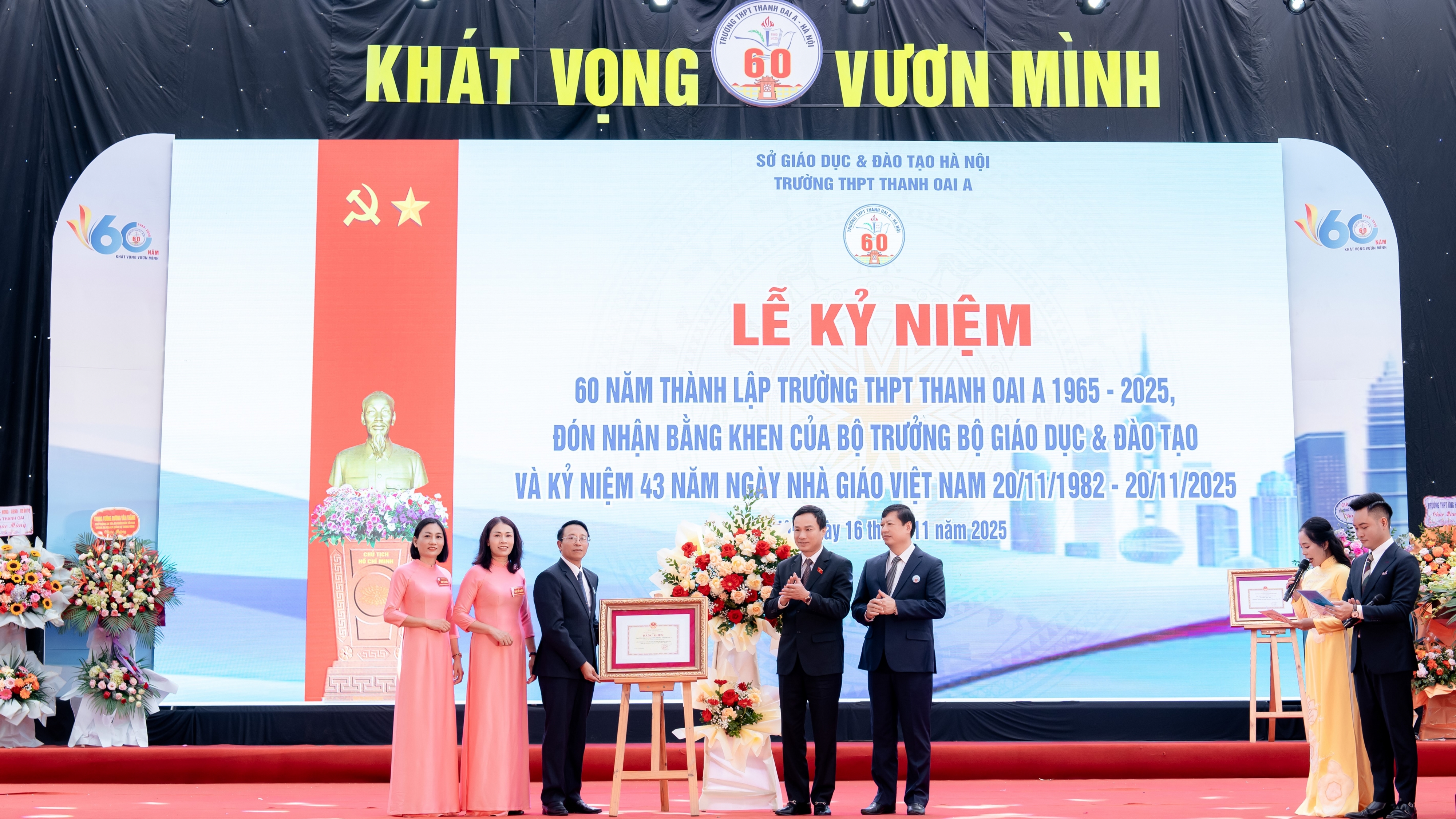 60 Năm khát vọng vươn mình
